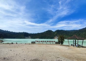 Kawah Talaga Bodas Garut