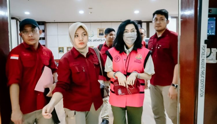 Kejagung Limpahkan Ibu dan Pengacara Ronald Tanur ke JPU Kejaksaan Negeri Jakarta Pusat