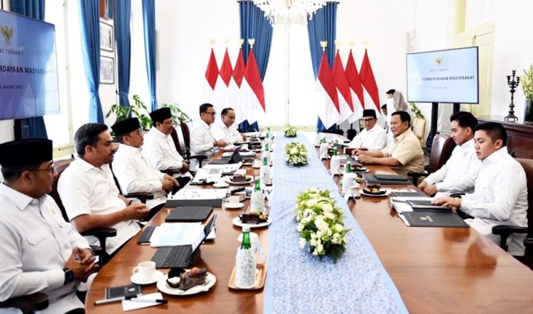 Presiden Prabowo Subianto menerima sejumlah Menteri dibawah Kementerian Koordinator Bidang Pemberdayaan Masyarakat