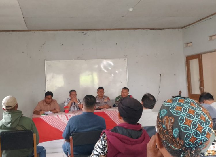Inspektorat Daerah Kabupaten Cianjur Periksa Kades Padaluyu Cikadu Cianjur