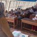 Ratusan Siswa SD di Cianjur belajar di Tenda