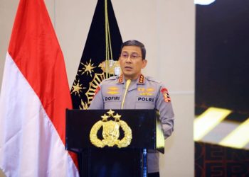 Wakapolri Komjen Pol. Dr. Ahmad Dofiri meeberikan sambutan di acara Kick Off Meeting Kampanye #RiseAndSpeak