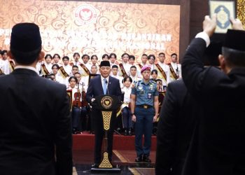 Menhan RI Sjafrie Sjamsoeddin melantik Deputi DPN di Kementerian Pertahanan, Jakarta, Kamis (20/02/2025)