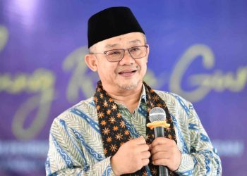 Mendikdasmen Abdul Mu'ti mengumumkan perubahan jadwal libur Lebaran 2025 bagi sekolah, madrasah, dan satuan pendidikan keagamaan/ Dok. Kementerian Dikdasmen