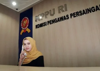 KPPU Perkarakan Bunga Pinjol