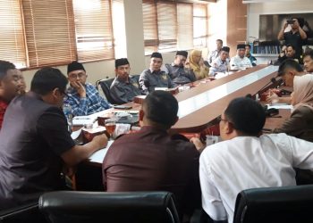 Baznas Garut menerima undangan Audiensi dari anggota DPRD Komisi 4 di gedung DPRD komisi 4, Senin (25/5).