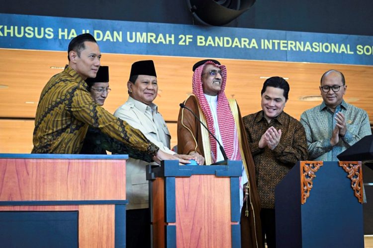 Presiden Prabowo Subianto meresmikan Terminal Khusus Haji dan Umrah 2F di Bandar Udara Internasional Soekarno-Hatta, Kota Tangerang, Provinsi Banten, pada Minggu (04/05/2025)