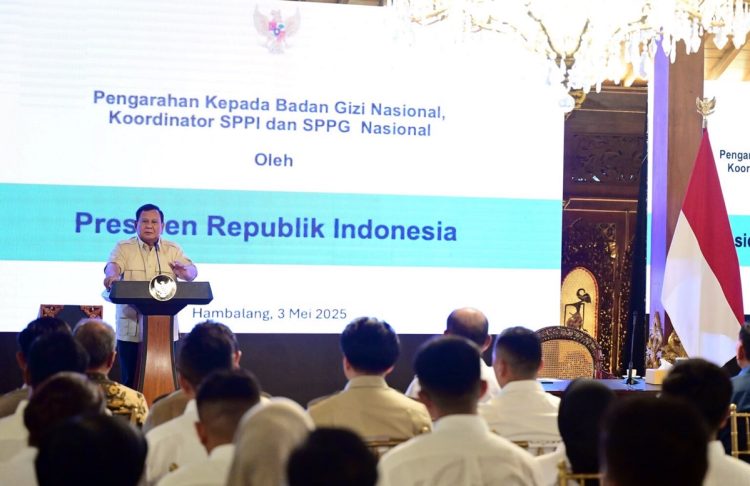 Presiden Prabowo Subianto pimpin rapat bersama BGN di Hambalang, Bogor, Jawa Barat, pada Sabtu (03/05/2025)