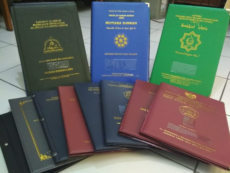 Ilustrasi Sampul Rapor