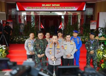 Kapolri Jenderal Listyo Sigit Prabowo menghadiri Rakernis Korbrimob dan Baharkam Polri di gedung STIK/PTIK, Jakarta, Kamis (15/5/2025)