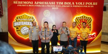 Kapolri dalam acara Seremoni Apresiasi Tim Bola Voli Polri di Auditorium PTIK, Jakarta Selatan, pada Selasa (20/5) malam.