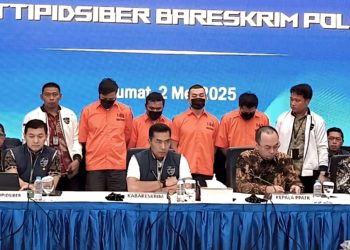 Kabareskrim Polri, Komjen Wahyu Widada pimpin Konpers Dittipidsiber Bareskrim Polri, JUmat (02/05/2025)
