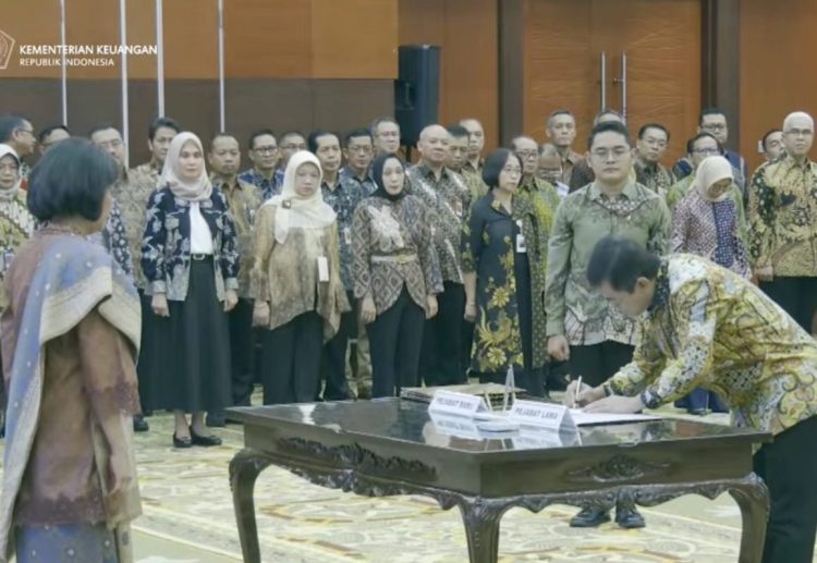 Suasana pelantikan 22 pejabat Kemenkeu Jumat (23/5/2025)/Tangkapan layar YouTube Kemenkeu