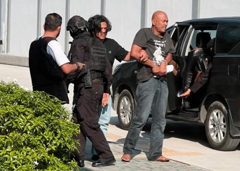 Penangkapan Edy Suranta Gurusinga alias Godol di kawasan Pemandian Alam Kenan, Sibolangit, Kabupaten Deli Serdang, Sumatera Utara