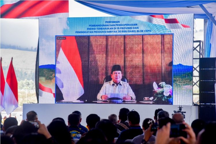Presiden Republik Indonesia Prabowo Subianto meresmikan 55 proyek energi baru terbarukan (EBT) yang tersebar di 15 provinsi pada Kamis (26/6)/Kementerian ESDM