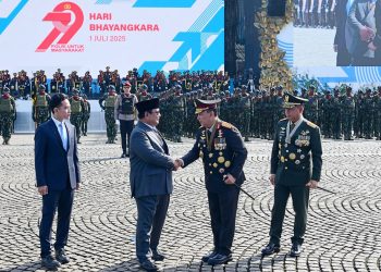 Presiden Prabowo Luncurkan Satuan Pemenuhan Gizi Polri Rangkaian Acara peringatan Hari Bhayangkara ke-79 di Monumen Nasional (Monas), Jakarta, pada Selasa (1/7/2025)