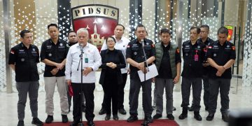 konferensi pers di Gedung Jampidsus, Jakarta, Selasa (15/7/2025)