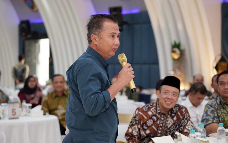 Bey Machmudin dalam acara peluncuran buku buku inspiratif “364+1 Inspirasi Harian”, karya Prof. Dr. Achmad Tjahja N., SP., MP., CFrA., PIA., CACP., CHI., di Wisma Elang Laut (WEL), Menteng, Jakarta Pusat, pada Sabtu (26/7/2025)
