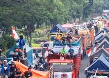 Ilustrasi, demo sopir truk