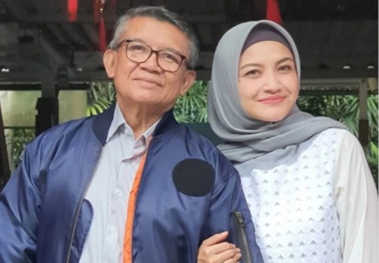 Tina Talisa dan ayahnya H. Tjutju Tjahjaman/Instgaram @tina_talisa