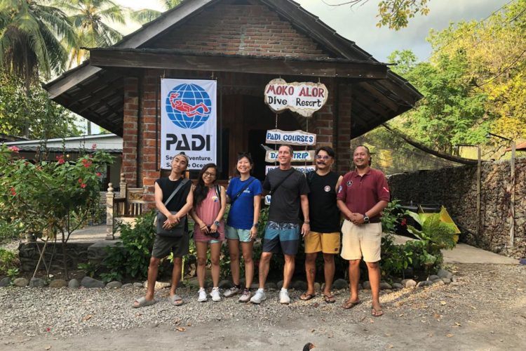 Peserta Famtrip ASEAN menikmati pengalaman selam di perairan Alor, destinasi bahari unggulan Indonesia/Kemenpar