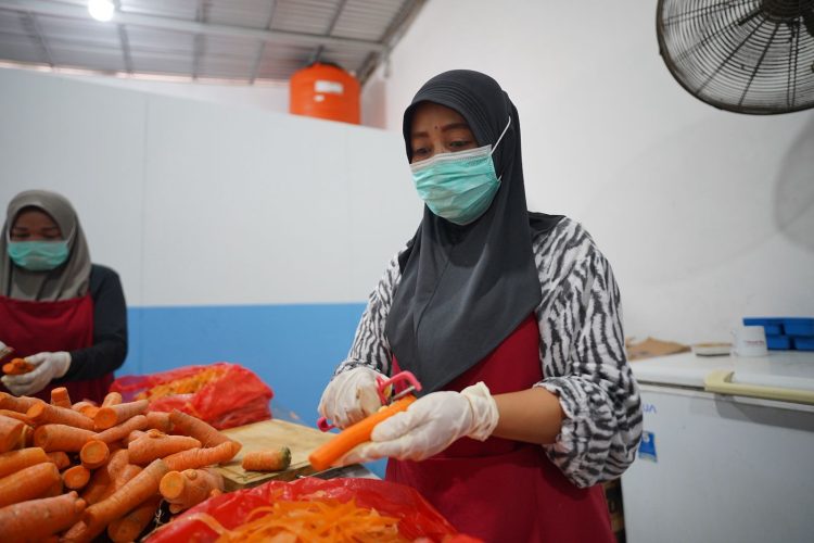 Pertamina Patra Niaga ubah sisa dapur jadi peluang usaha bagi peternak lokal/Pertamina