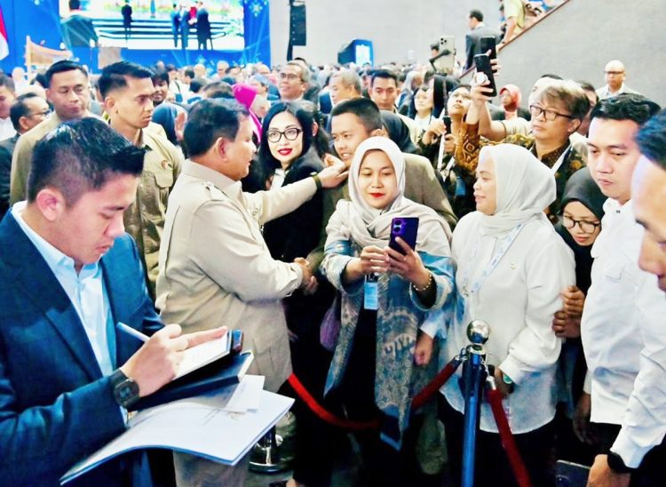 Presiden Prabowo Subianto mengunjungi sejumlah pameran inovasi teknologi unggulan nasional di Sasana Budaya Ganesha (Sabuga), Institut Teknologi Bandung (ITB), Provinsi Jawa Barat, pada Kamis, 7 Agustus 2025.