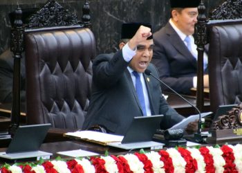 Ketua MPR RI Ahmad Muzani saat memimpin Sidang Tahunan MPR RI dan Sidang Bersama DPR RI – DPD RI di Kompleks Parlemen, Senayan, Jakarta, Jumat (15/8/2025).