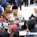 Presiden RI Prabowo Subianto menyampaikan keterangan seusai meresmikan Gedung Layanan Terpadu dan Institut Neurosains Nasional RS Pusat Otak Nasional Mahar Mardjono, Cawang, Jakarta, Selasa (26/8/2025).