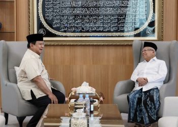 Presiden Prabowo Subianto menyambangi kediaman Wakil Presiden ke-13 Republik Indonesia, K.H. Ma’ruf Amin, di Depok, Jawa Barat, pada Minggu, 24 Agustus 2025.