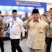 Presiden Prabowo Subianto bersama Ketua Umum Apkasi Bursah Zarnubi dalam pembukaan Apkasi Otonomi Expo (AOE) 2025 di ICE BSD City, Kabupaten Tangerang, Banten, Kamis (28/8/2025).