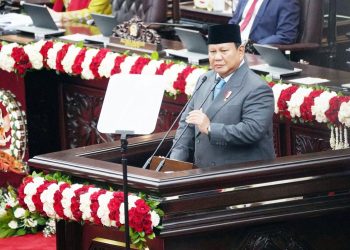 Presiden Prabowo Subianto menyampaikan Pidato Kenegaraan dalam Sidang Tahunan MPR RI dan SIdang Bersama DPR-DPD RI 2025 di Kompleks Parlemen, Jakarta, Jumat (15/8/2025).
