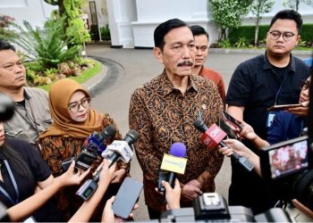 Ketua Dewan Ekonomi Nasional (DEN) Luhut Binsar Pandjaitan memberikan keterangannya usai diterima Presiden Prabowo di Istana Merdeka, Jakarta, pada Kamis, 27 Agustus 2025. Foto: BPMI Setpres/Rusman