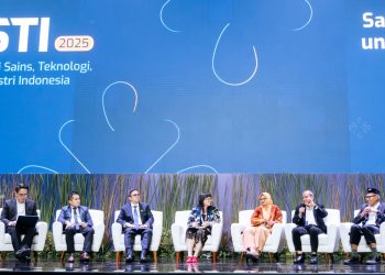 PLN berkomitmen memanfaatkan sains dan teknologi untuk mempercepat transisi energi dan meningkatkan porsi energi baru terbarukan di Indonesia/PLN
