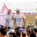 Mensesneg Prasetyo Hadi bersama Seskab Teddy Indra Wijaya bersiap melepas peserta Merdeka Run 8.0K