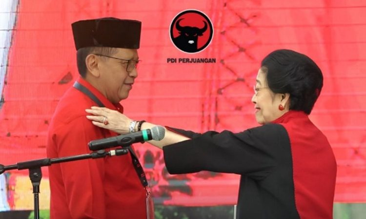 Megawati Soekarnoputri melantik Hasto Kristiyanto kembali jadi Sekjen PDI Perjuangan/Instagram @pdiperjuangan