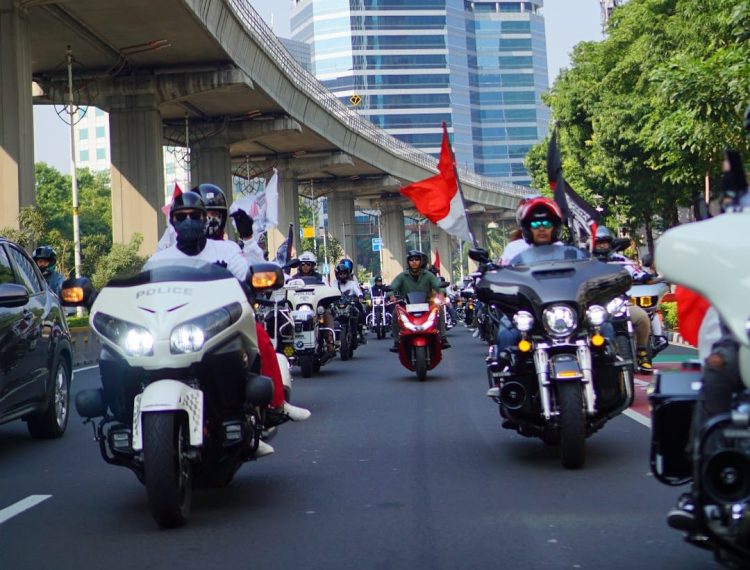 Motor Besar Indonesia (MBI) DKI Jakarta menggelar Kirab Merah Putih pada Minggu, 17 Agustus 2025 untuk merayakan HUT RI ke-80/Kabariku/Bembeng