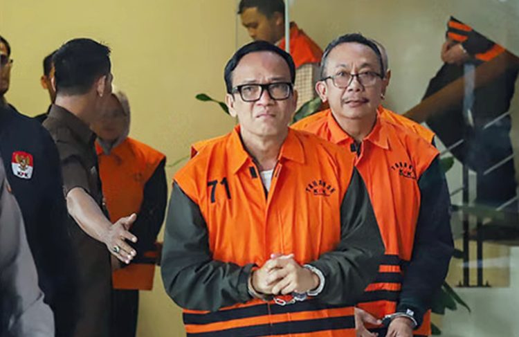 Eks Wamenaker Immanuel Ebenezer Gerungan alias Noel sesaat setelah ditetapkan tersangka bersama 10 orang lainnya dalam dugaan kasus pemerasan terkait pengurusan sertifikat K3 di Kemnaker