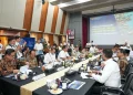 Menteri Ekonomi Kreatif, Teuku Riefky Harsya, menghadiri Rapat Koordinasi Finalisasi Paket Ekonomi 2025 dan Penyerapan Tenaga Kerja/Dok. Biro Komunikasi Kemenekraf