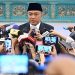 Mensesneg Prasetyo Hadi emberikan keteranan pers usai pelantikan Menteri dan Wamen di Istana Negara, Jakarta, Senin (8/9/2025)