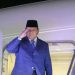 Presiden Prabowo Subianto saat hendak bertolak ke Amsterdam, Belanda, usai menuntaskan pertemuan bilateral dengan Perdana Menteri (PM) Kanada, Mark Carney, Rabu (24/9/2025). (Foto: Tangkap Layar YouTube Setpres).