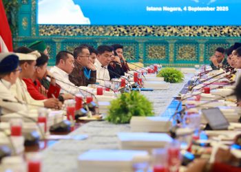Pertemuan perwakilan mahasiswa dengan jajaran pemerintah di Istana Negara berlangsung hangat, menjadi wadah strategis menyampaikan aspirasi sekaligus memperkuat iklim demokrasi di Indonesia/Setneg