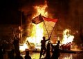 Massa Unras di Sekitar Polda Metro Jaya, Senin (29/8/2025) malam