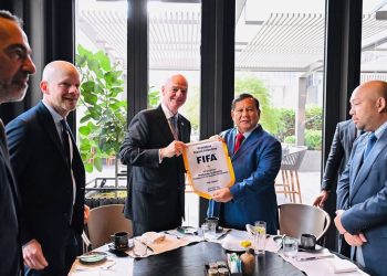 Presiden Prabowo Subianto menerima kunjungan Presiden Federasi Sepak Bola Internasional (FIFA) Gianni Infantino di New York, Amerika Serikat, Rabu (24/9/2025)
