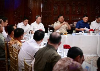Presiden Prabowo Subianto Memanggil Sejumlah Kabinet Merah Putih di kediamannya, Jalan Kertanegara, Jakarta, Minggu (28/9/2025) malam