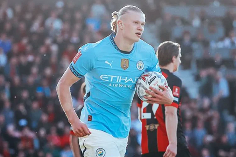 Penyerang Manchester City Erling Haaland berselebrasi setelah mencetak gol ke gawang Bournemouth pada babak perempat final Piala FA di Stadion Vitality, Bournemouth, Minggu. City menang 2-1 atas Bournemouth. /X/@ManCity (@ManCity)
