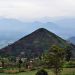 Gunung Padang, sebuah situs di Kabupaten Cianjur, Jawa Barat, Indonesia, telah menjadi pusat perdebatan dan spekulasi sejak penemuannya pada tahun 1914