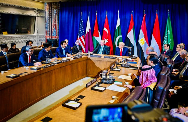 Presiden Republik Indonesia, Prabowo Subianto, menghadiri Multilateral Meeting on the Middle East atas undangan Presiden Amerika Serikat, Donald Trump di Ruang Konsultasi Dewan Keamanan Perserikatan Bangsa-Bangsa (PBB), New York, pada Selasa, 23 September 2025. (Foto: BPMI Setpres)