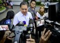 Menteri Koordinator Bidang Perekonomian Airlangga Hartarto memberikan keterangannya usai rapat terbatas di Istana Kepresidenan Jakarta, pada Kamis, 4 September 2025. (Foto: BPMI Setpres)
