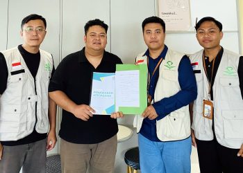 Direktur Utama PT Inara Tiga Prakarsa (Inara Property Group) bersama Pengurus Yayasan Pelita Intan Muda Indonesia